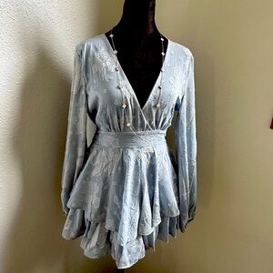 Adorable romper from Francesca’s Sz Medium.Never worn. NWT